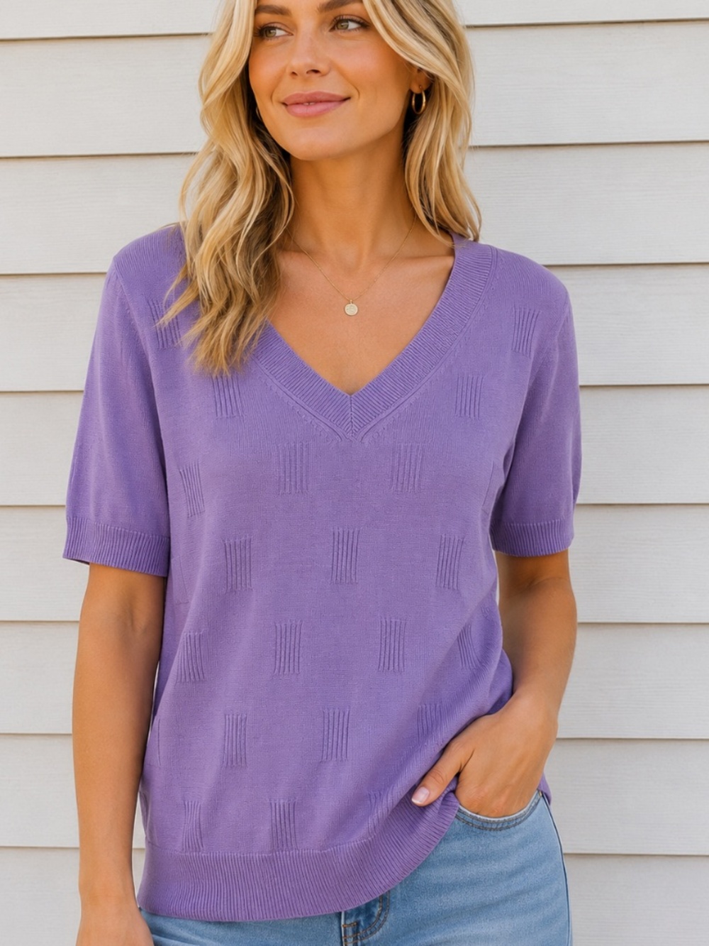 NWT Arach&Cloz Lavender Textured V-Neck Short Sleeve Sweater